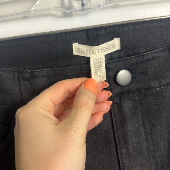 Eileen Fisher Coated Organic Cotton Stretchy Denim Ankle Jean Black Size 10 - Picture 3 of 11